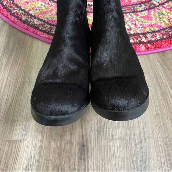 UGG Camden Exotic Black Heeled Boots sz 8 - Picture 8 of 11
